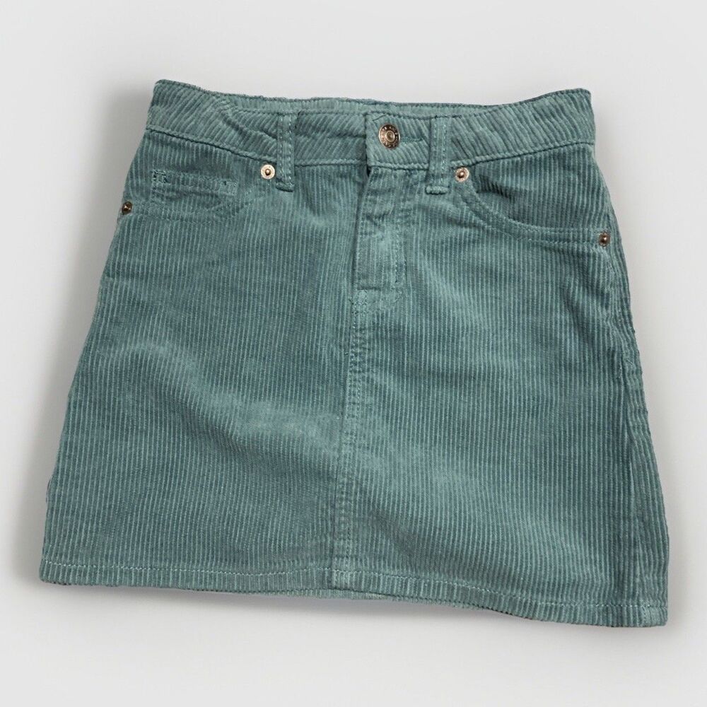 Cat And Jack Corduroy Skirt Girls 7/8 Green front & back pockets, zip & Snap Adj